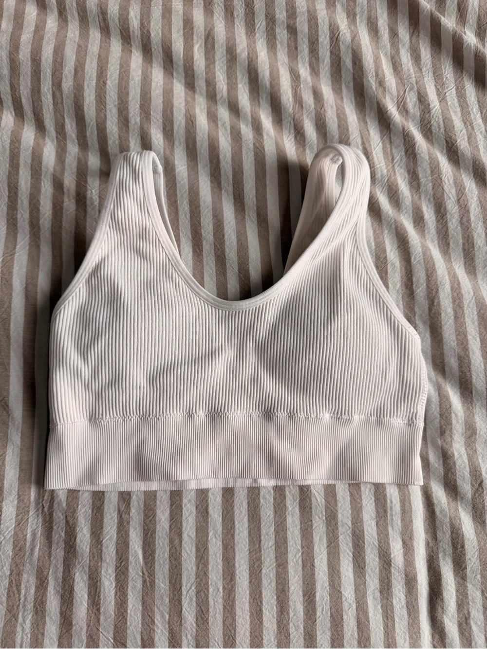 Aerie White Ribbed Scoop Bra
